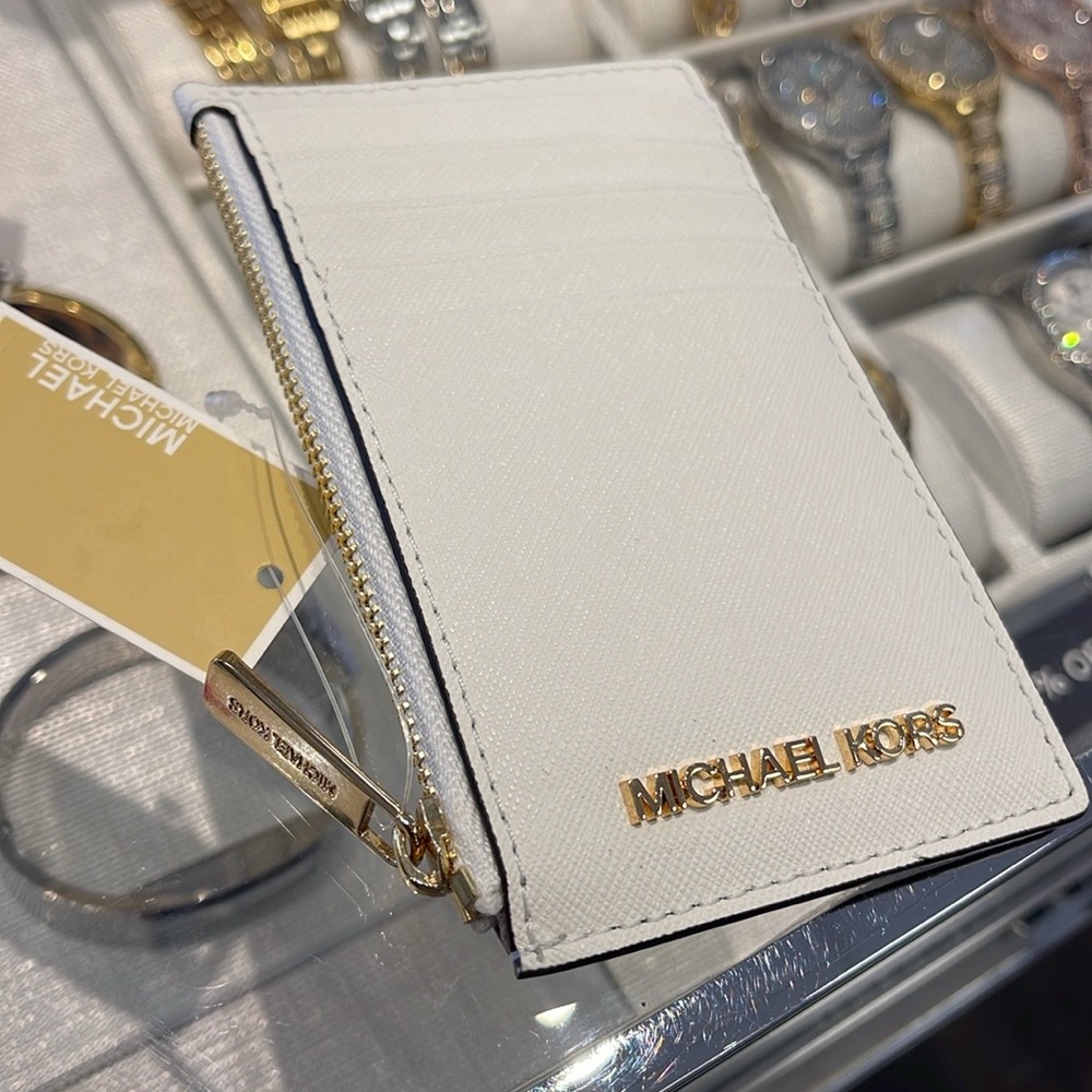 MICHAEL KORS
Jet Set Travel Medium Top Zip Leather Card Case Wallet 
Optic White - Picture 14 of 16